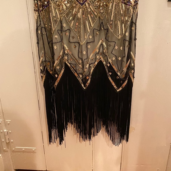 Sequins Flapper Dress - Picture 7 of 7